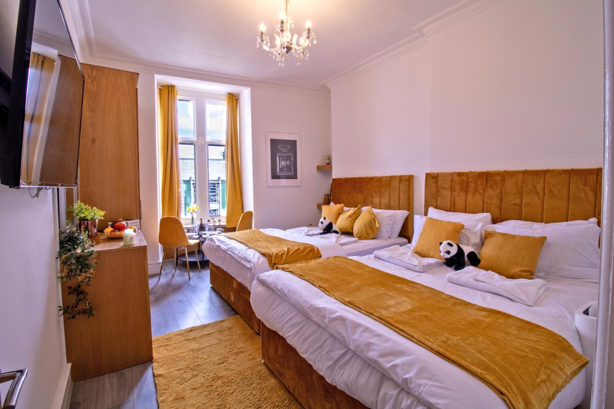 Spacious Studio Apartment On Oxford Street 9Gc Londyn Zewnętrze zdjęcie
